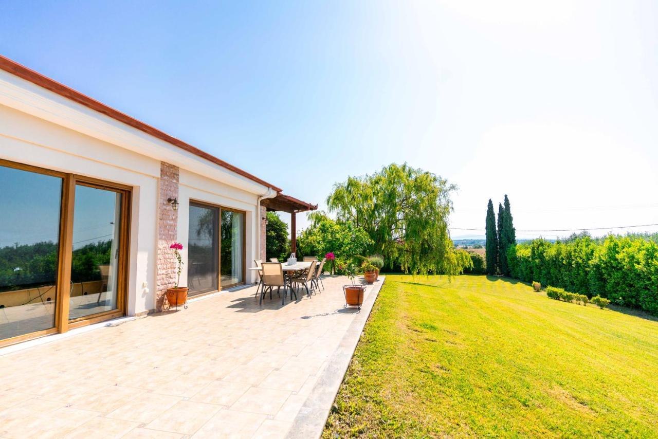 Villa Bougainvillea Epanomi Exteriér fotografie
