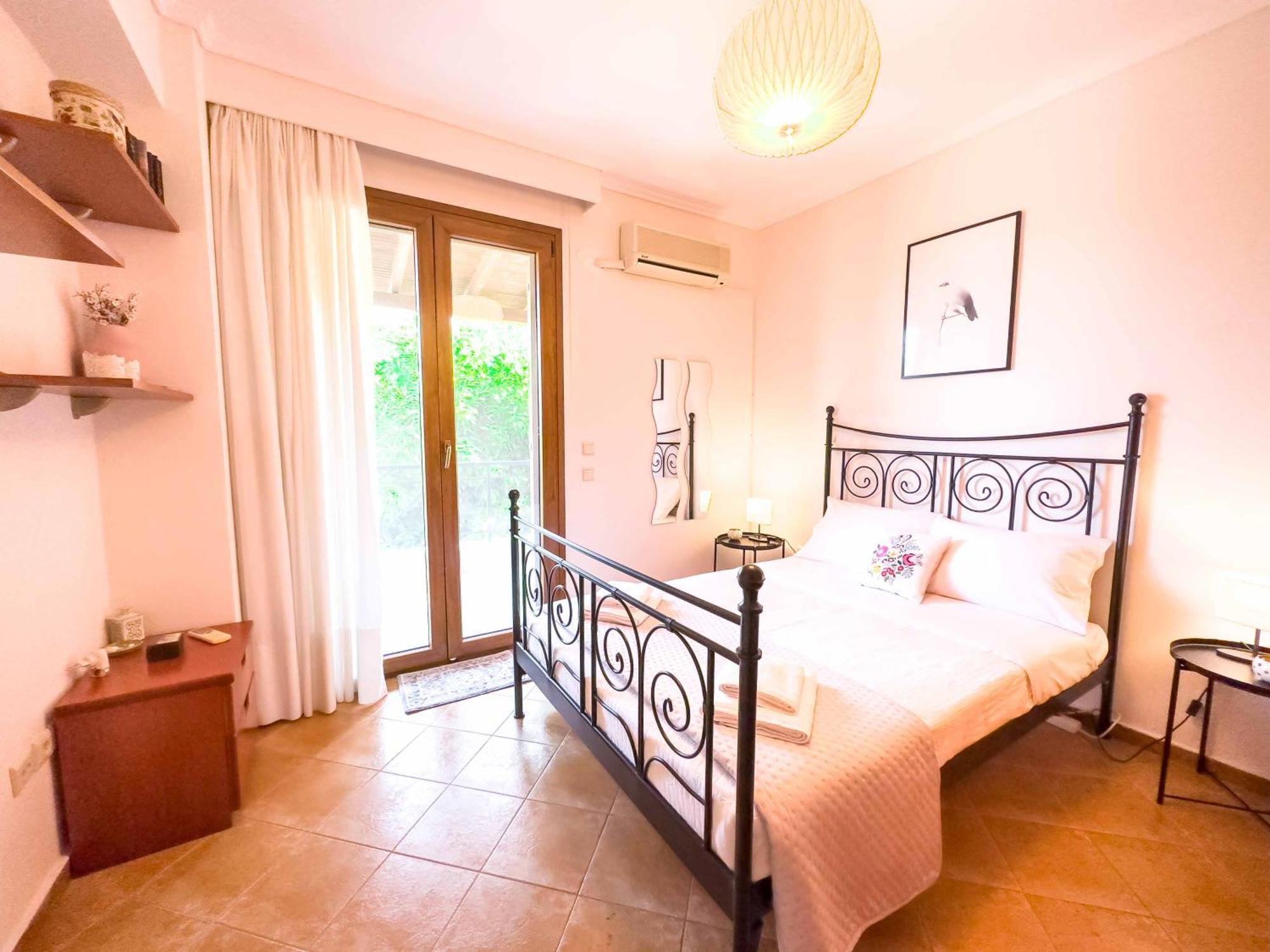 Villa Bougainvillea Epanomi Exteriér fotografie