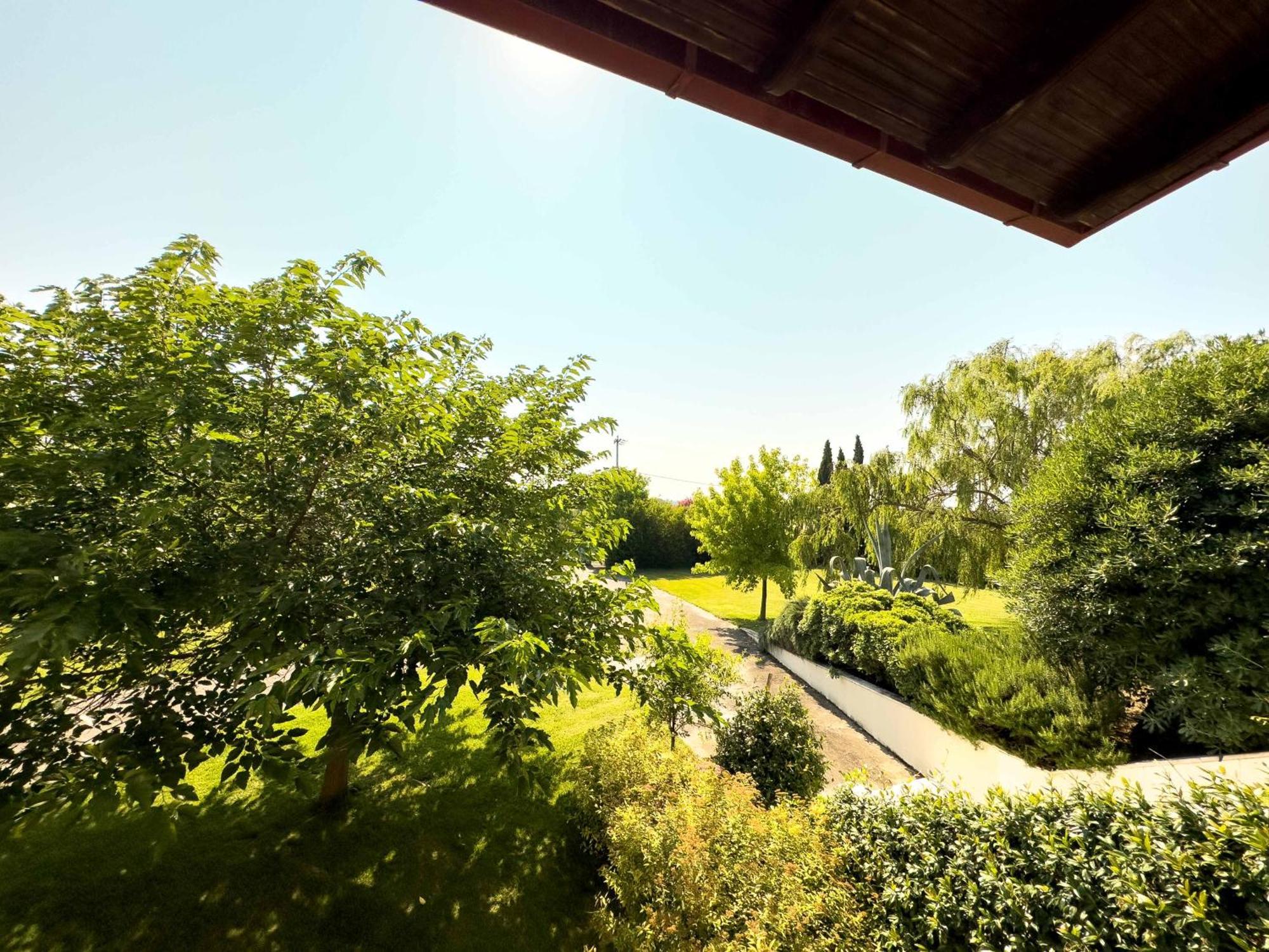 Villa Bougainvillea Epanomi Exteriér fotografie